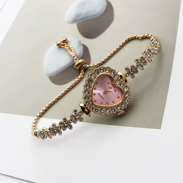 Women's Quartz Watch Alloy Stainless Steel Heart Shape Retro Leisure Style