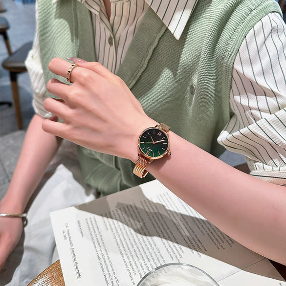 Women's Quartz Watch Alloy Stainless Steel Round Dial Leisure Style