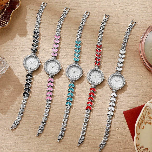 Women's Resin And Alloy Bracelet Watch Colorful Mermaid Fashion Round Dial