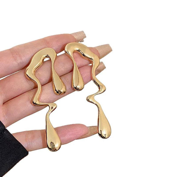 Women's Retro Alloy Geometric Drop Earrings With Irregular Ushaped Design And Electroplated Finish
