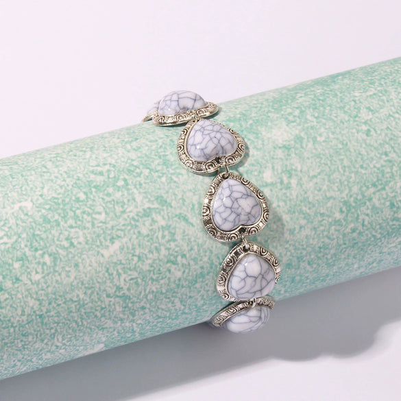 Women's Retro Alloy Heart Bracelet With Turquoise Diamond Cut Detail Vintage Style Hand Jewelry