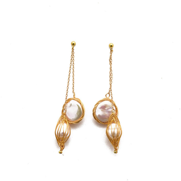 Women's Retro Baroque Freshwater Pearl Button Earrings With Woven Geometric Design And Electroplated Finish High Quality Jewelry