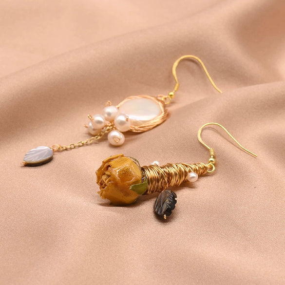 Women's Retro Baroque Pearl Earrings With Eternal Flower Design Geometric Electroplated Vintage Court Style Statement Jewelry