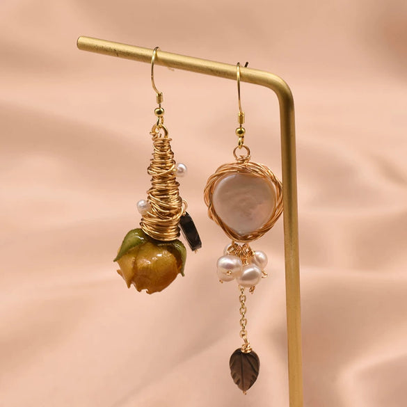 Women's Retro Baroque Pearl Earrings With Eternal Flower Design Geometric Electroplated Vintage Court Style Statement Jewelry