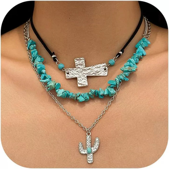 Women's Retro Bohemian Copper Beaded Necklace With Imitation Turquoise Animal Zodiac Pendant Electroplated Fashion Jewelry