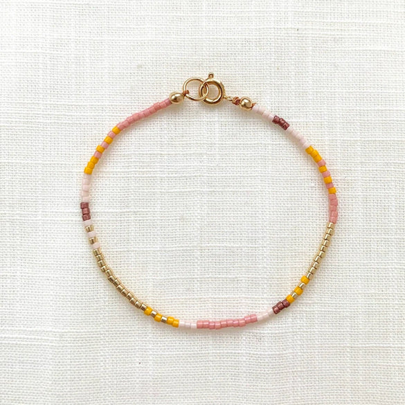 Women's Retro Bohemian Handwoven Glass Glaze Beaded Bracelet With Geometric Pattern