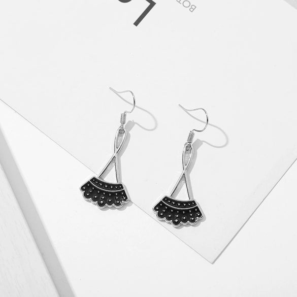 Women's Retro Drop Oil Fanshaped Copper Alloy Stud Earrings