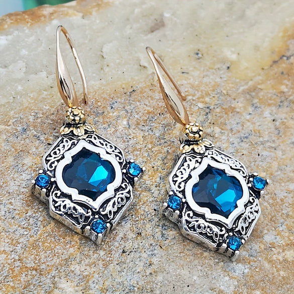 Women's Retro Drop Shape Natural Stone And Green Crystal Earrings Zinc Alloy Enamel Jewelry