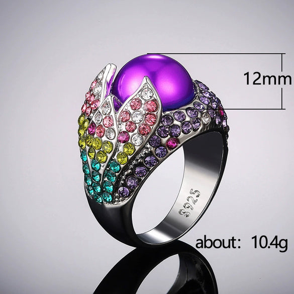 Women's Retro Exaggerated Alloy Geometric Inlaid Crystal Petal Ring