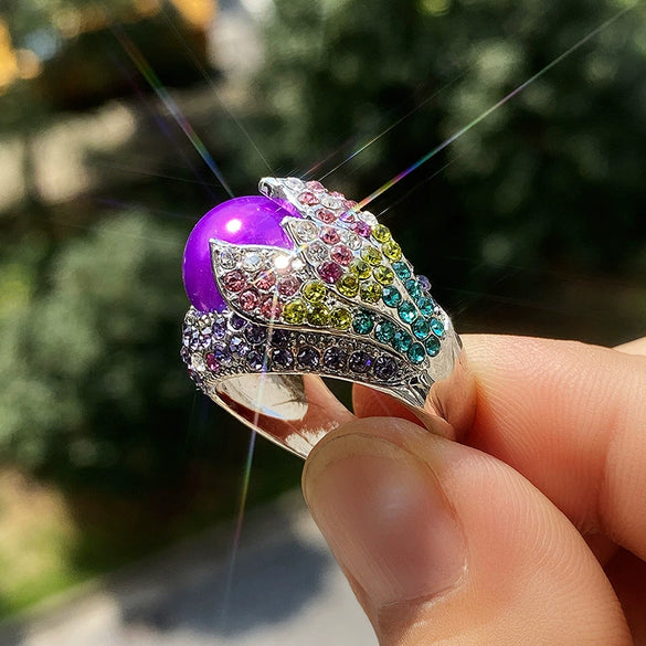 Women's Retro Exaggerated Alloy Geometric Inlaid Crystal Petal Ring