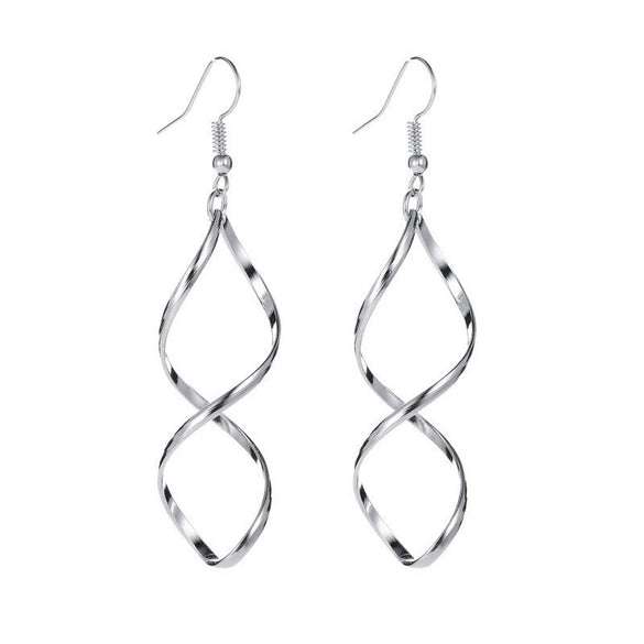 Women's Retro Exaggerated Round Hollow Semicircle Tassel Metal Geometric Electroplated Earrings