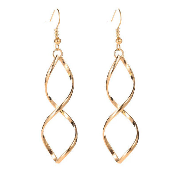 Women's Retro Exaggerated Round Hollow Semicircle Tassel Metal Geometric Electroplated Earrings