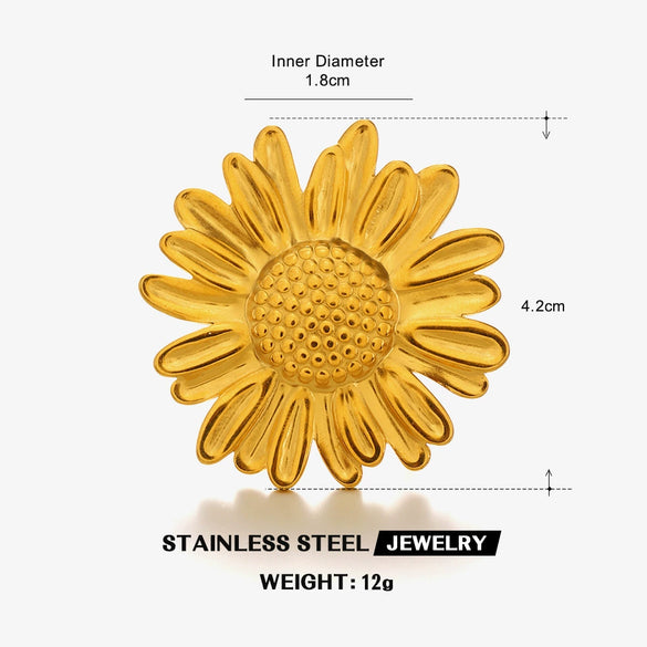 Women's Retro Exaggerated Sunflower Stainless Steel Ring With Vacuum Plating
