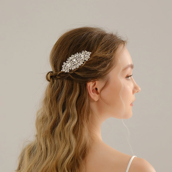 Women's Retro Exotic Bridal Hair Comb Alloy Geometric Weaving Rhinestone Hair Accessory For Wedding And Banquet