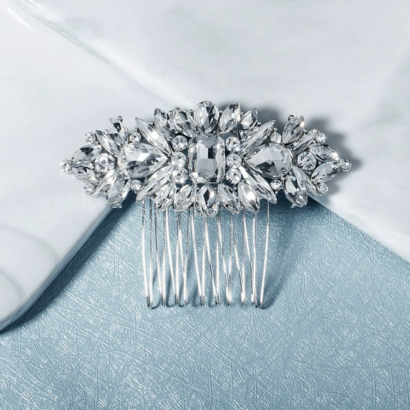 Women's Retro Exotic Bridal Hair Comb Alloy Geometric Weaving Rhinestone Hair Accessory For Wedding And Banquet