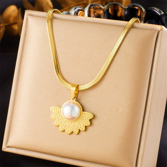 Women's Retro Fashion Round Pearl Fan Feather Accessories Pendant Earrings Ring Necklace Stainless Steel Electroplated