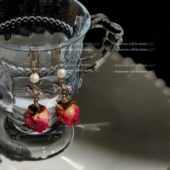 Women's Retro Flower Earrings With Copper Electroplated Handcrafted Dried Rose Design And Zircon Inlay Ear Jewelry