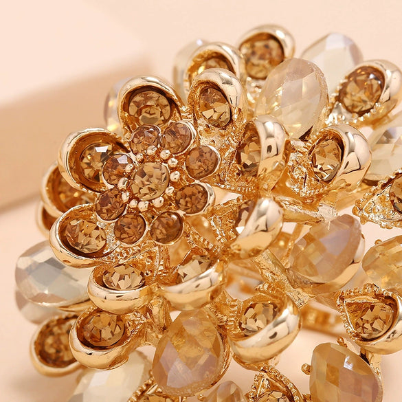 Women's Retro Flower Ring With Crystal And Diamond Accents Adjustable Alloy Statement Ring Elegant Fashion Jewelry