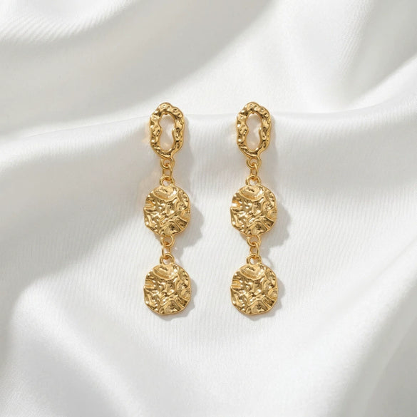 Women's Retro Geometric Alloy Earrings With Irregular Shape And Long Tassel Design