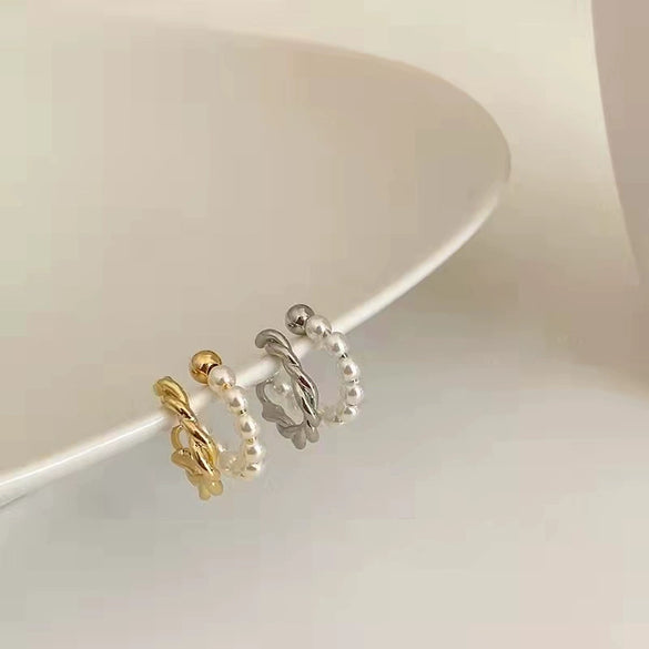 Women's Retro Geometric Alloy Pearl Clip On Earrings Elegant Electroplated Ear Clips Without Piercing Fashion Jewelry