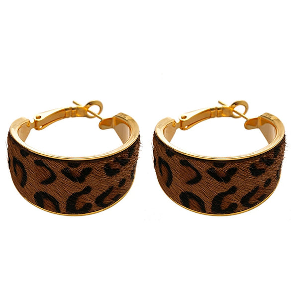 Women's Retro Geometric Leopard Print Flocking Copper Earrings With Real Gold Electroplating