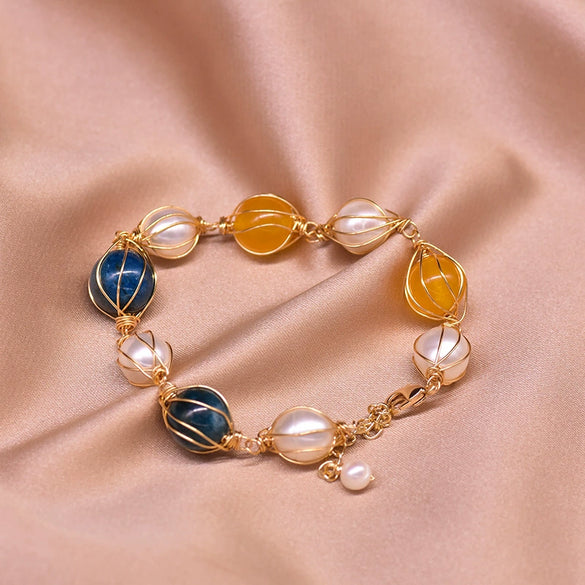 Women's Retro Geometric Pearl And Blue Crystal Beaded Bracelet With Electroplated Citrine Style Details