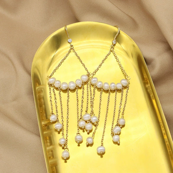 Women's Retro Geometric Pearl Drop Tassel Earrings With Electroplated Finish Light Luxury Style
