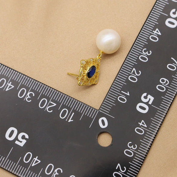 Women's Retro Geometric Pearl Earrings With Rhombus Lace Design And Electroplated Finish Elegant Accessible Luxury Style