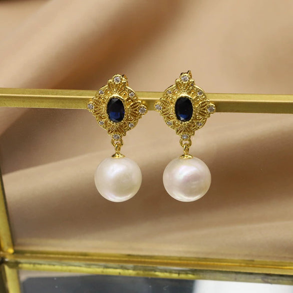 Women's Retro Geometric Pearl Earrings With Rhombus Lace Design And Electroplated Finish Elegant Accessible Luxury Style