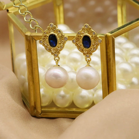 Women's Retro Geometric Pearl Earrings With Rhombus Lace Design And Electroplated Finish Elegant Accessible Luxury Style