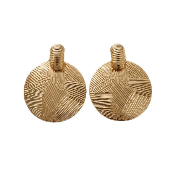 Women's Retro Geometric Round Metal Stud Earrings With Textured Embossed Gold Plating And Bold Statement Design