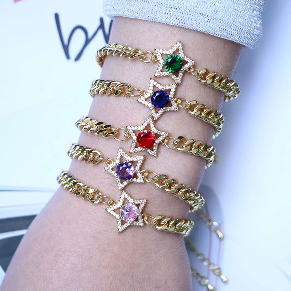 Women's Retro Gold Colored Copper Bracelet With Inlaid Zircon Five Point Star Geometric Design Electroplated Fashion Jewelry