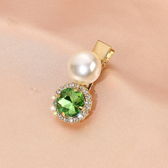 Women's Retro Green Rhinestone Hair Side Clip With Pearl Accent Sweet Cool Animal Inspired Hair Accessory