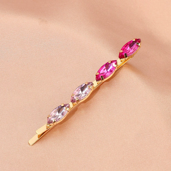 Women's Retro Green Rhinestone Hair Side Clip With Pearl Accent Sweet Cool Animal Inspired Hair Accessory