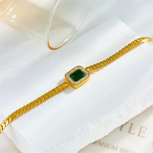 Women's Retro Green Square Diamond Gemstone Twist Stainless Steel Electroplated Bracelet