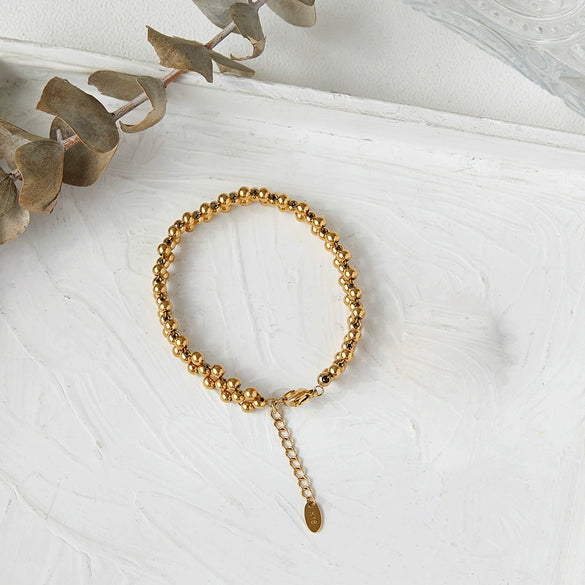 Women's Retro Handmade Multi Layer Round Bead Bracelet In Titanium Steel With Gold Plated Geometric Beaded Design