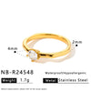 Women's Retro Heart And Geometric Zircon Inlaid Stainless Steel Ring With Gold Plated Finish