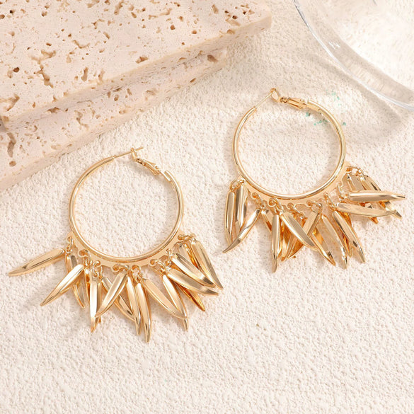 Women's Retro Leaf Earrings With Electroplated Iron Design And Stainless Steel Ear Posts Fashionable Botanical Statement Jewelry
