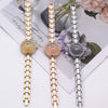Women's Retro Light Luxury Niche Alloy Round Dial Quartz Watch With Gradient Glitter And Diamond Design