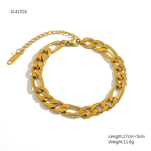 Women's Retro Light Luxury Titanium Steel And Stainless Steel Bracelet Electroplated 18K Gold With Geometric Pattern