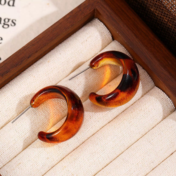 Women's Retro Maillard Geometric Plastic Resin Cshaped Electroplated Earrings