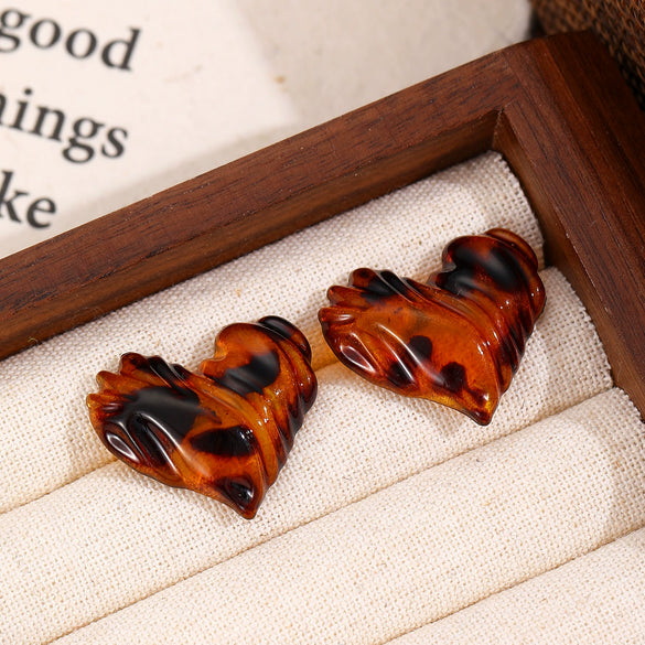 Women's Retro Maillard Geometric Plastic Resin Cshaped Electroplated Earrings