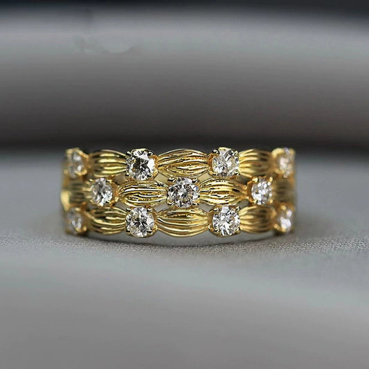Women's Retro Metal Copper Ring With Gypsophila Leaf Pattern And Inlaid Zircon
