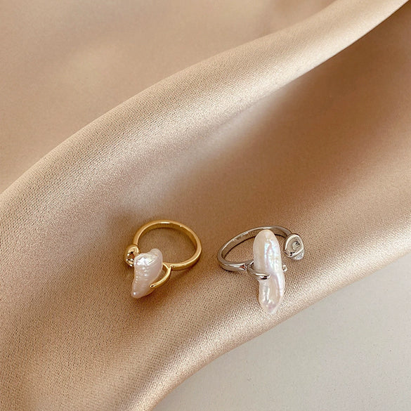 Women's Retro Natural Style Open Ring Metal Freshwater Pearl Geometric Electroplated