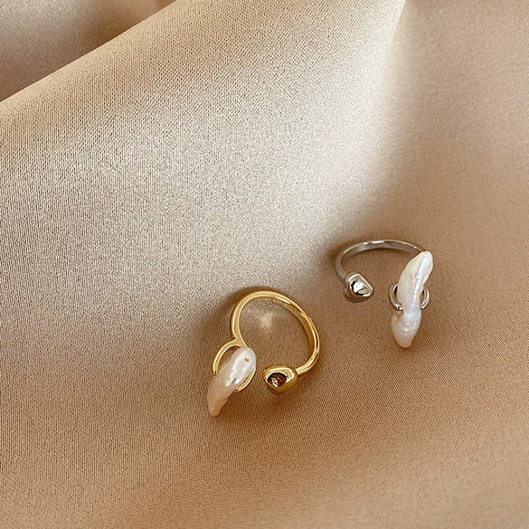 Women's Retro Natural Style Open Ring Metal Freshwater Pearl Geometric Electroplated