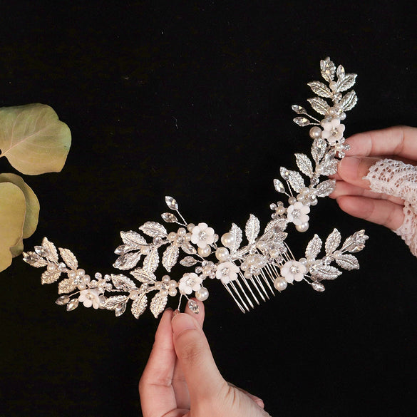 Women's Retro Pearl Crystal Flower Hair Comb With Metal Leaf Handmade Woven Bridal Headwear
