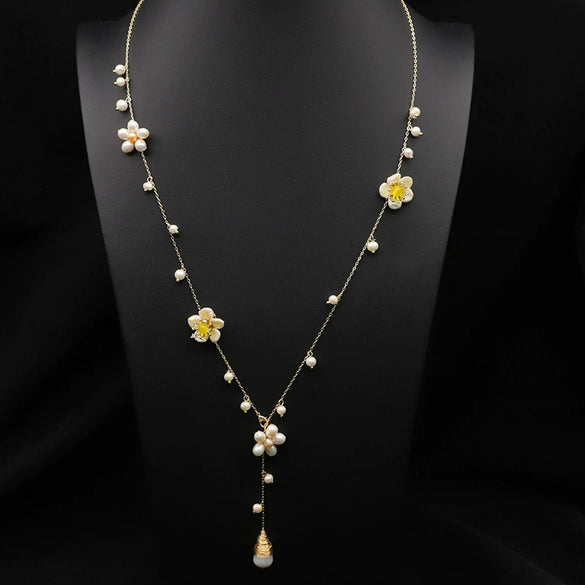 Women's Retro Pearl Necklace Long Adjustable Watermelon Bead Sweater Chain With Geometric Simple Design