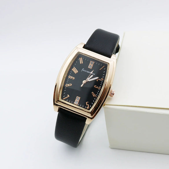 Women's Retro Square Casual Quartz Watch With Alloy Case Pu Strap And Mineral Strengthened Glass Mirror