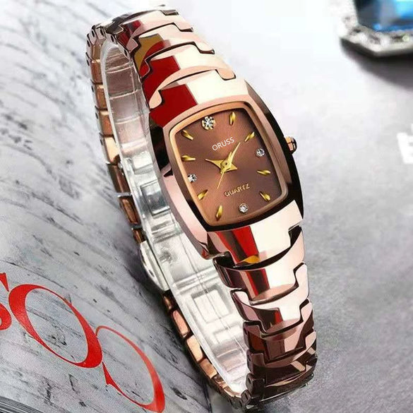 Women's Retro Square Dial Alloy Watch With Stainless Steel Clasp And Mineral Strengthened Glass Mirror