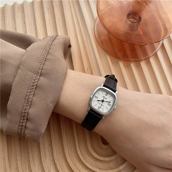 Women's Retro Square Watch Alloy Case Ordinary Glass Mirror